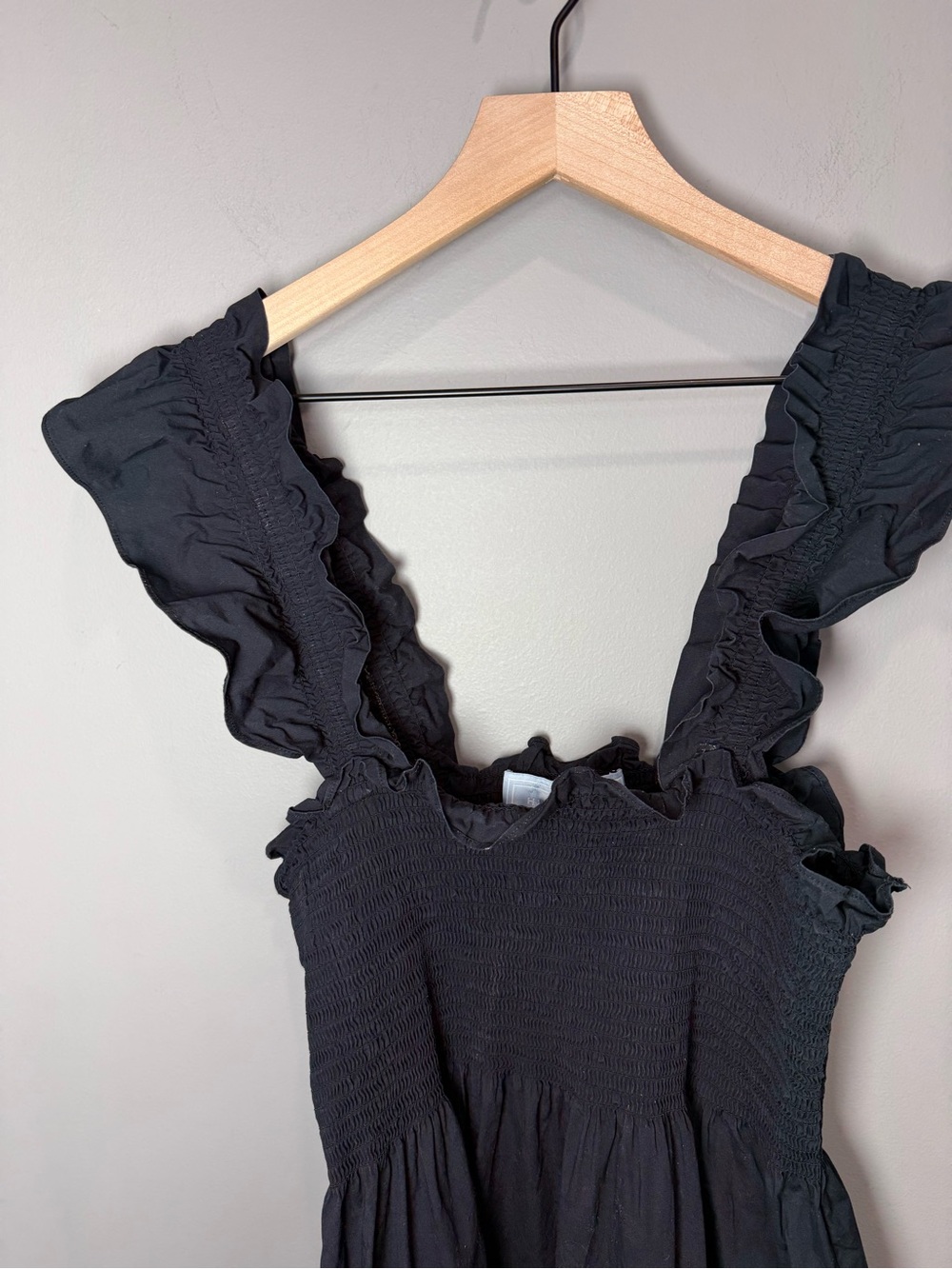 Hill House Home The Nap Dress Black Smocked Ruffle Midi Medium - Picture 4 of 12